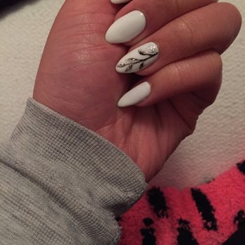 Eco Nail Salon - Nail Salons Near Me - Chicago, Illinois