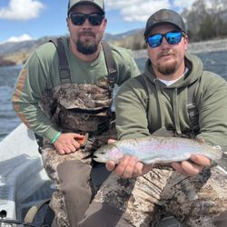 Montana Troutwranglers - Rainbow trout fishing in a boat