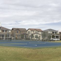 Crescent Park - Basketball court