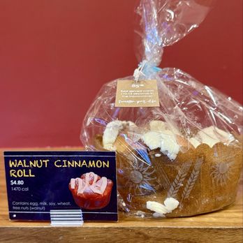 85°C Bakery Cafe-Waterford - Walnut cinnamon roll - Bakeries Near Me - San Jose, California 85°C Bakery Cafe-Waterford - Walnut cinnamon roll - Bakeries Near Me - San Jose, California