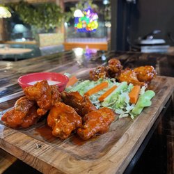 Puerto Mazatlan - Wings