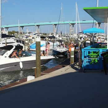 Moss Marina - Marinas Near Me - Fort Myers Beach, Florida Moss Marina - Marinas Near Me - Fort Myers Beach, Florida