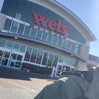 WEIS MARKETS - Updated August 2025 - 18 Photos & 22 Reviews - 7927