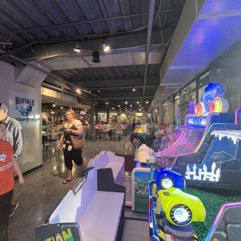 Brickopolis - Laser Tag Near Me - Oklahoma City, Oklahoma