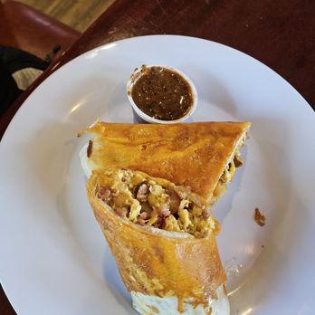 49er Diner - daybreak burrito, with bacon. - American Near Me - Sacramento, California 49er Diner - daybreak burrito, with bacon. - American Near Me - Sacramento, California