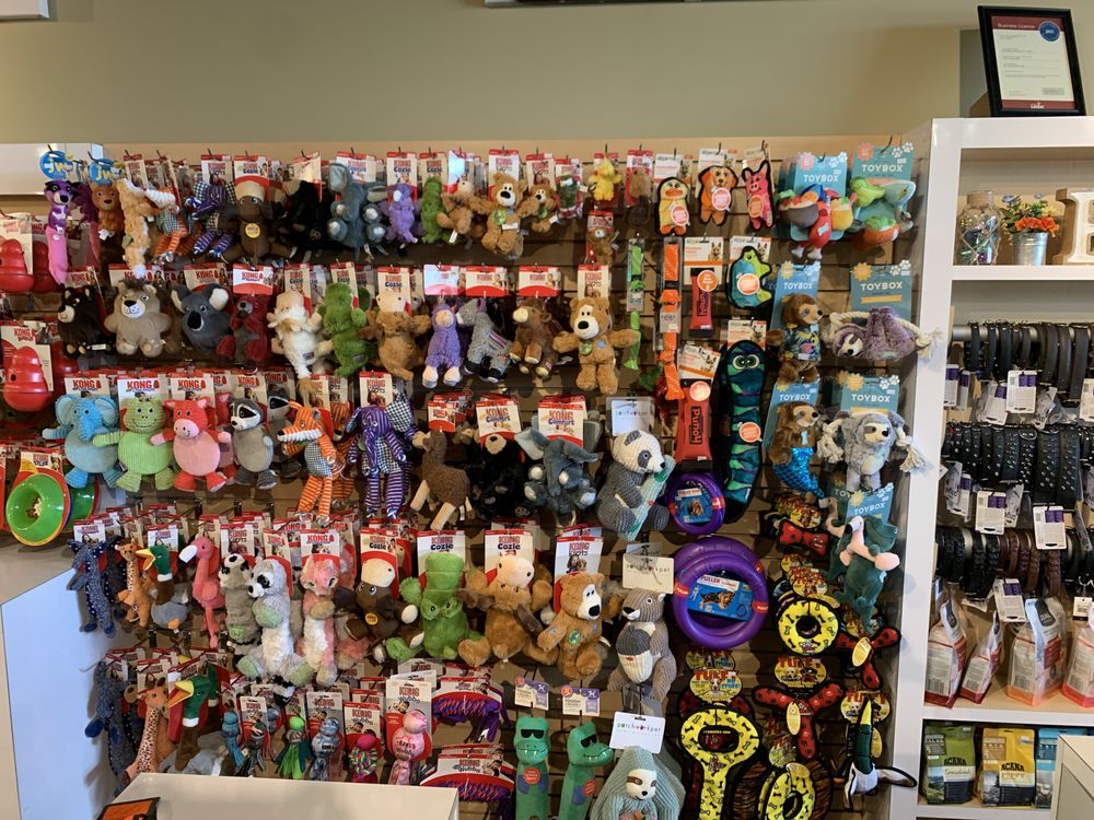 THE BONE & BISCUIT LEDUC Updated August 2024 19 Photos 5411