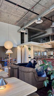 noun coffee + wine by null