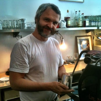 Giro Coffee Bar - Ein guter Gastgeber! - Coffee & Tea Near Me - Berlin, BE