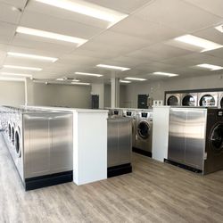 The Wash Zone - Washing machines in many sizes including 30, 40, 60 and 80 pounds to accommodate any size load