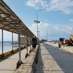 Siquijor Pier - Pier road