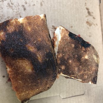 Blue Highway Pizza - Too done??? - Pizza Near Me - Micanopy, Florida