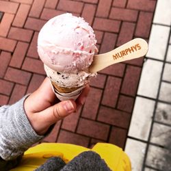Murphys - Cookies and Strawberry