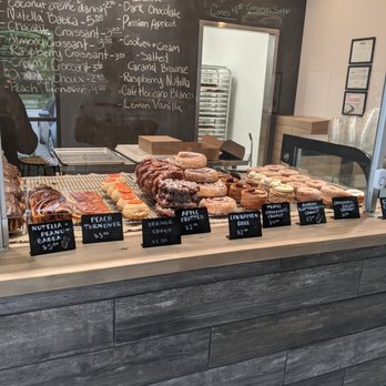 Cremcrittos - Bakeries Near Me - McKinney, Texas