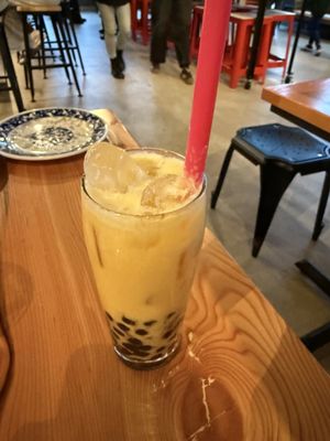 Mecha Noodle Bar by null