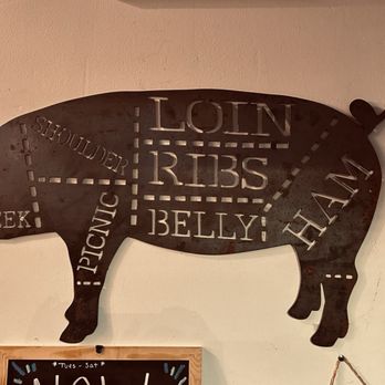Creekside BBQ - Decor - Barbeque Near Me - Pelham, Alabama Creekside BBQ - Decor - Barbeque Near Me - Pelham, Alabama