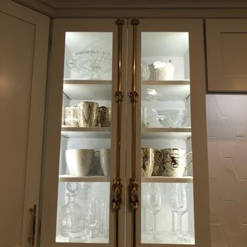 Modern Mirror & Glass - Kitchen cabinets fitted with custom antique glass - Glass & Mirrors Near Me - White Plains, New York Modern Mirror & Glass - Kitchen cabinets fitted with custom antique glass - Glass & Mirrors Near Me - White Plains, New York