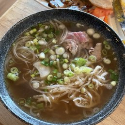 Build My Pho (Beef eye round raw + beef tripe), large Build My Pho (Beef eye round raw + beef tripe), large