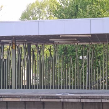 Bahnhof Dammtor - Train Stations Near Me - Hamburg, HH