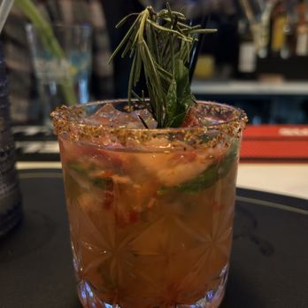 Porta 23 - Pecadora - Cocktail Bars Near Me - Astoria, New York