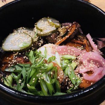 Earls Kitchen + Bar - Korean beef Bibimbap - New American Near Me - McLean, Virginia