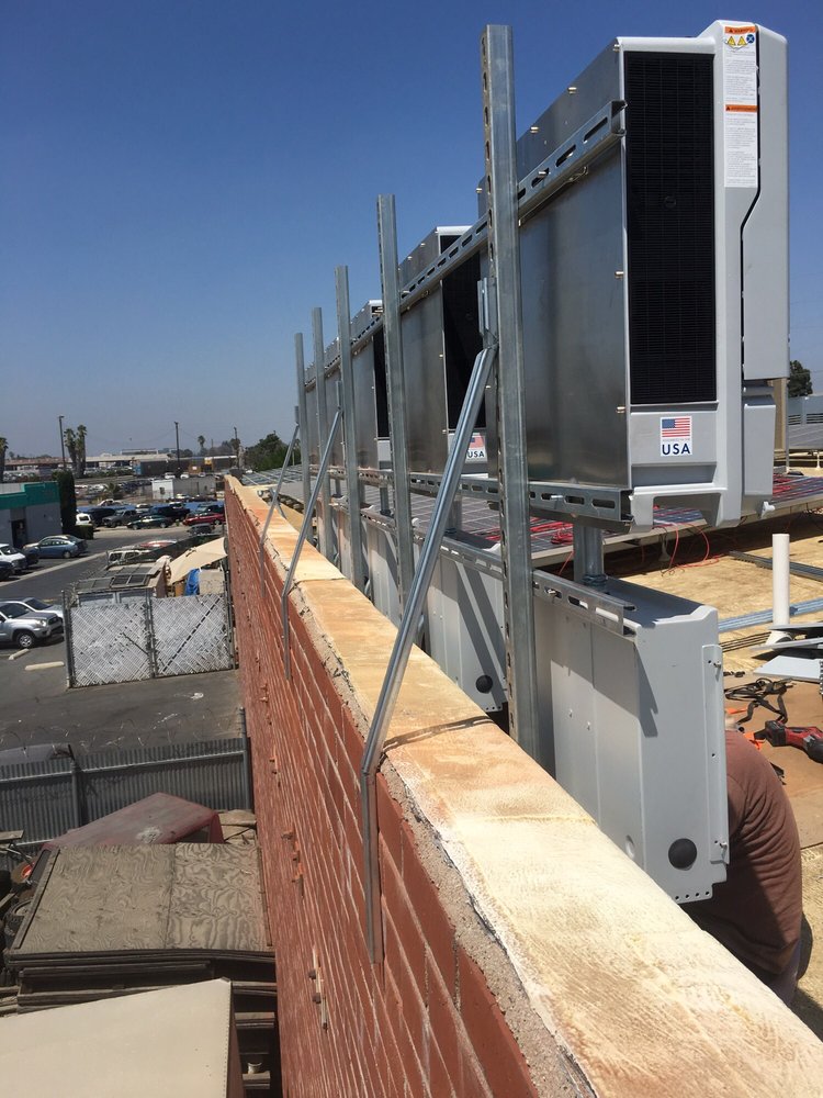 Slide of Laredo Solar & Electric