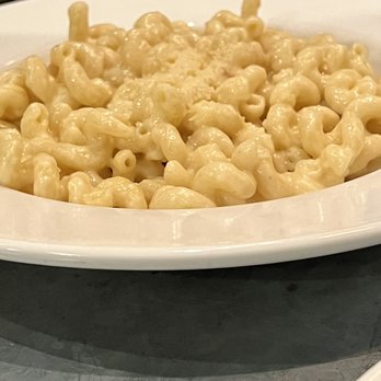Idletyme - Creamy Mac and cheese - American Near Me - Stowe, Vermont Idletyme - Creamy Mac and cheese - American Near Me - Stowe, Vermont