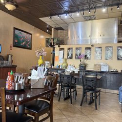 Pho Ha Noi - Inside