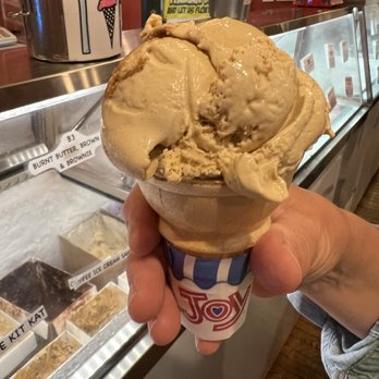 Ginger molasses (Toscaninis)