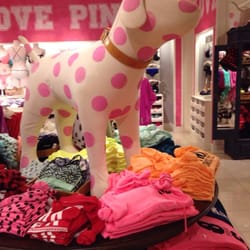 Victoria's Secret - Woof woof!!!