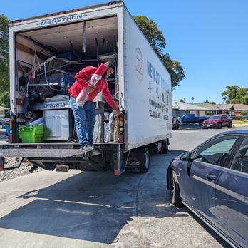 New Joy Moving Company - Loaded truck - Movers Near Me - Sunnyvale, California New Joy Moving Company - Loaded truck - Movers Near Me - Sunnyvale, California