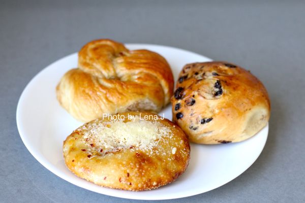 Cheese Board Collective Bakery and Cheese Shop by null