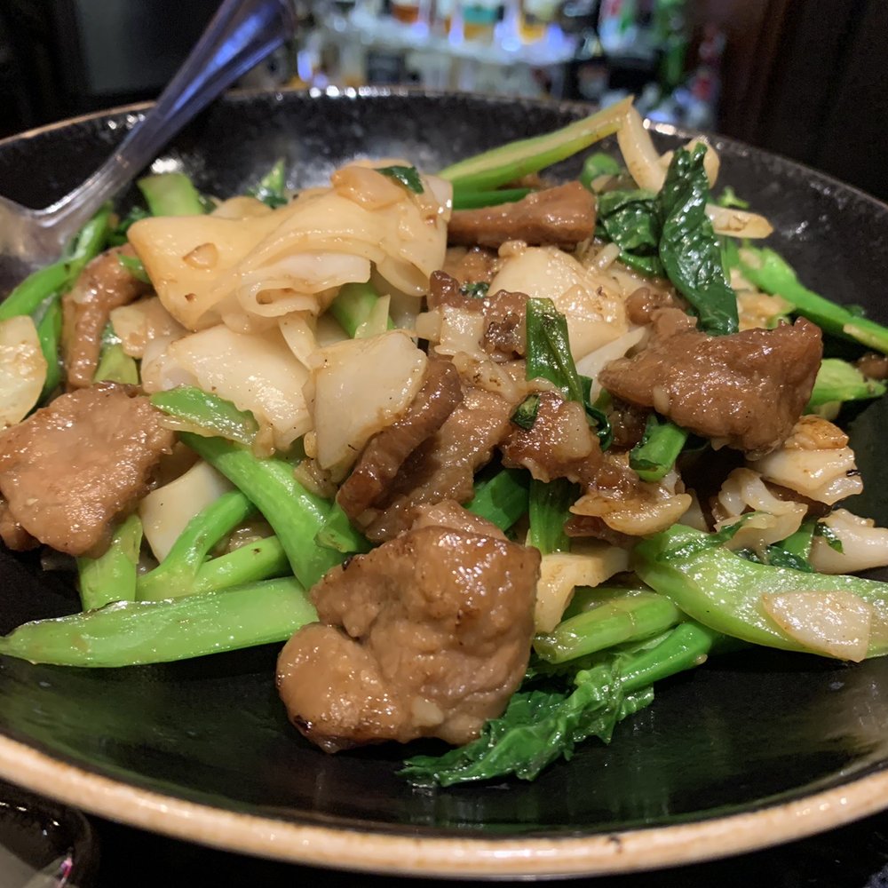 Chang Shou - Dry Chow fun minus the sprouts and Chinese broccoli added. - Chinese Near Me - Brooks, California Chang Shou - Dry Chow fun minus the sprouts and Chinese broccoli added. - Chinese Near Me - Brooks, California