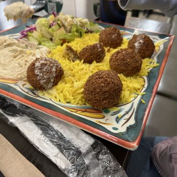 Falafel Kebab Station - Falafel plate - Middle Eastern Near Me - Chicago, Illinois