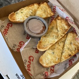 Cheesy Garlic Bread Cheesy Garlic Bread