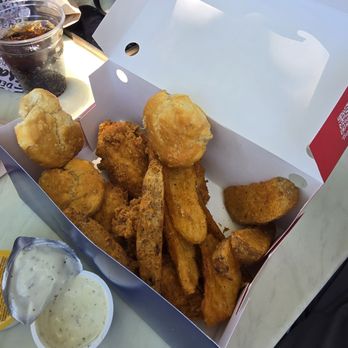 Ben Franklins Deli 2 - Chicken fries and biscuits - Delis Near Me - Paso Robles, California