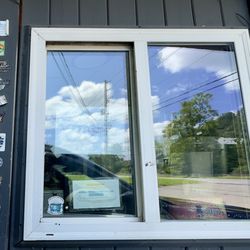 Chili Dog - Outside - drive through