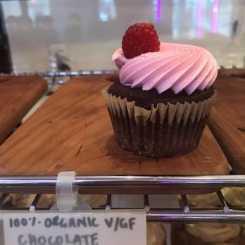 Valentine Sweets - Patisserie/Cake Shop Near Me - Pasadena, California
