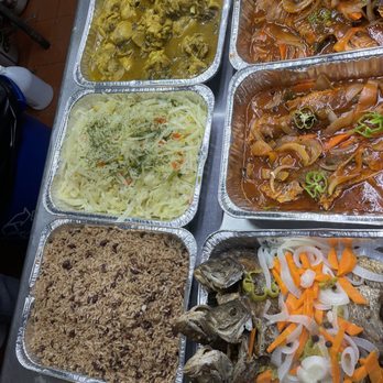 Famousjerkhouse - Caterers Near Me Famousjerkhouse - Caterers Near Me