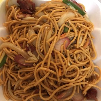 The Kirin Hut - Bbq pork lo mein - Chinese Near Me - Lancaster, California The Kirin Hut - Bbq pork lo mein - Chinese Near Me - Lancaster, California