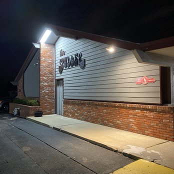 The Spudder Restaurant - Dark outside - Steakhouses Near Me - Tulsa, Oklahoma The Spudder Restaurant - Dark outside - Steakhouses Near Me - Tulsa, Oklahoma