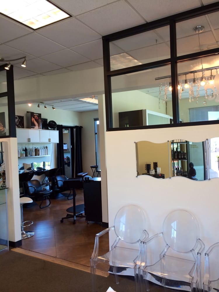 Sono Bellezza Rejuvenation Studio Logo