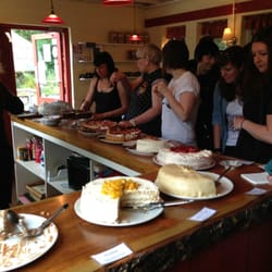 Inshriach Nursery - Cake decisions...