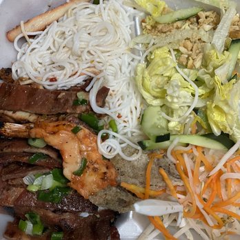 Saigon Basil - Bun Thit Nuong - noodle bowl with grilled beef and chicken combo - Vietnamese Near Me - Northglenn, Colorado Saigon Basil - Bun Thit Nuong - noodle bowl with grilled beef and chicken combo - Vietnamese Near Me - Northglenn, Colorado