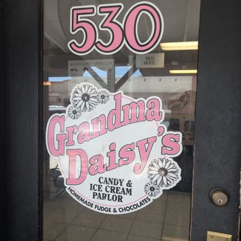 Grandma Daisy's - Front entrance - Candy Stores Near Me - Boulder City, Nevada