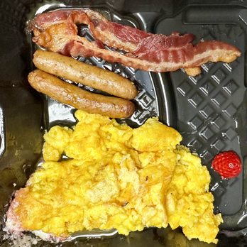 Denny's - Bacon, sausage, and scrambled eggs - Diners Near Me - Pittsburgh, Pennsylvania Denny's - Bacon, sausage, and scrambled eggs - Diners Near Me - Pittsburgh, Pennsylvania