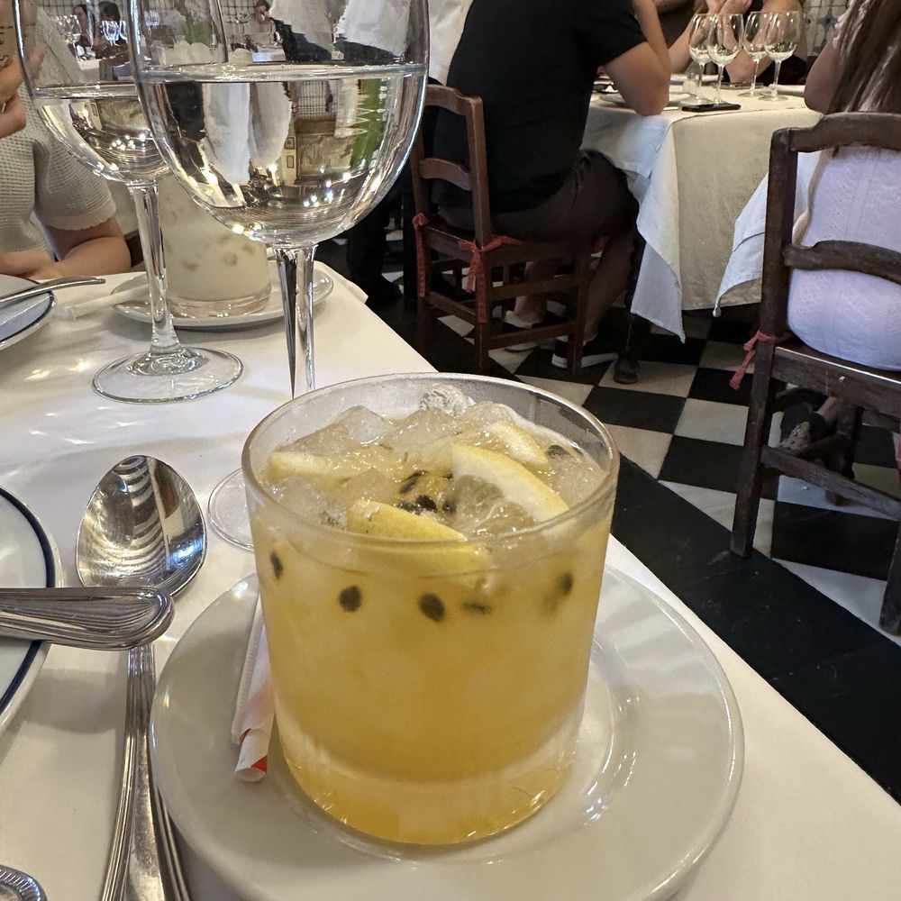 Botín - Pineapple something alcohol - Spanish Near Me - Madrid, M