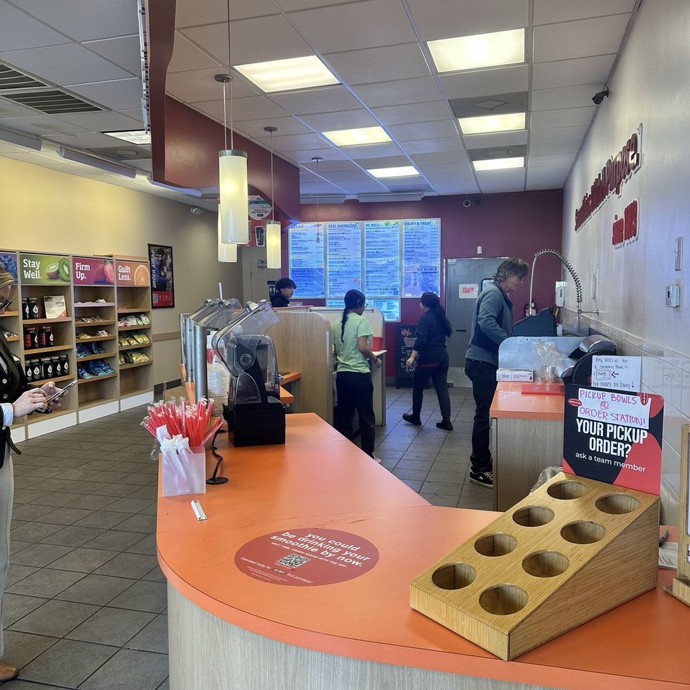 Smoothie King - Juice Bars & Smoothies Near Me - Greensboro, North Carolina Smoothie King - Juice Bars & Smoothies Near Me - Greensboro, North Carolina