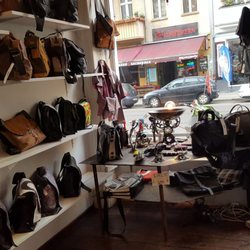 Uto Berlin Upcycling - Lots of bags