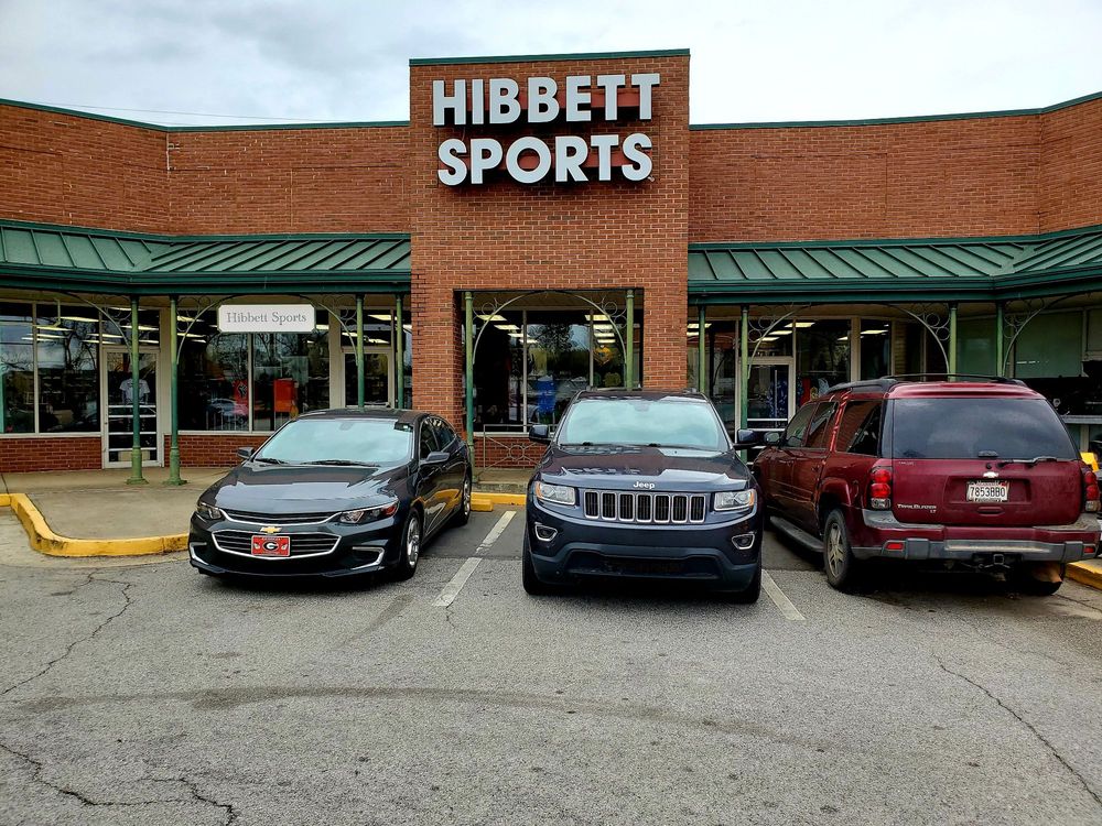 HIBBETT SPORTS Updated August 2024 130 E Main St, Forsyth,