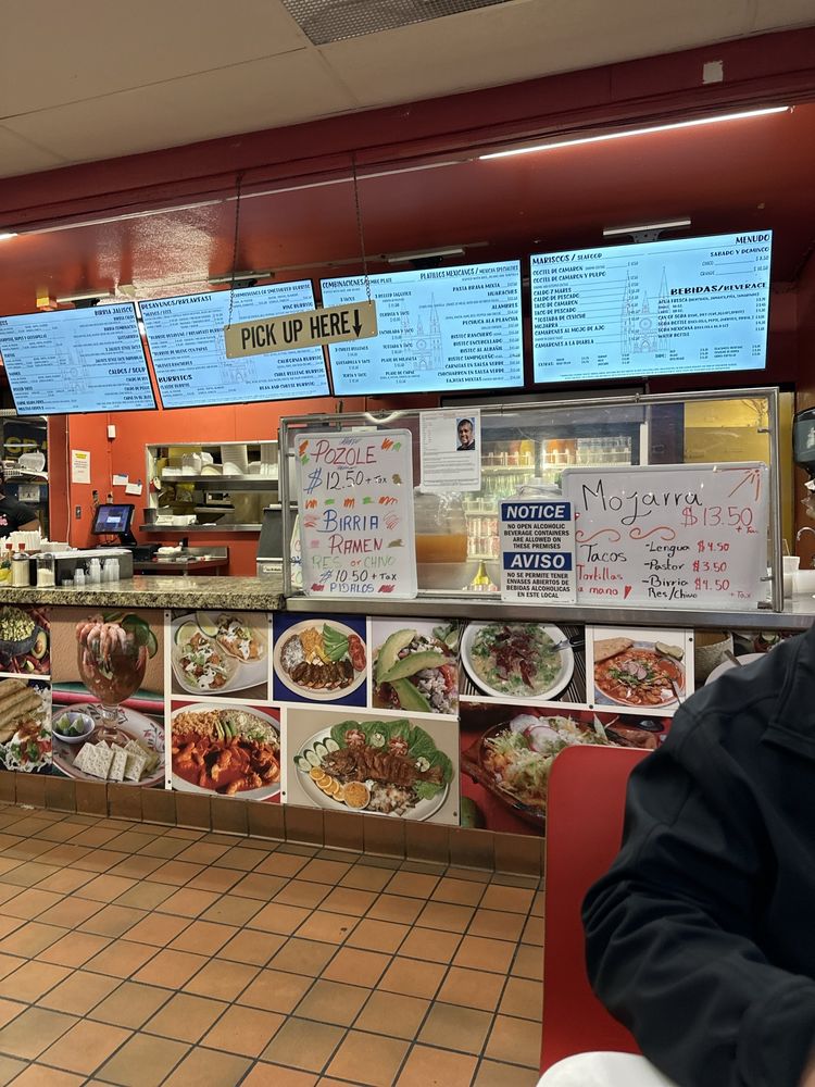 Arandas Taqueria 